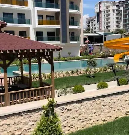 Appartement в центрі Avssalar *
